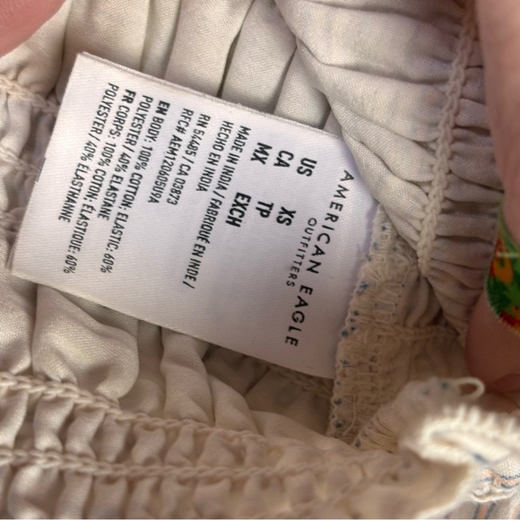 American Eagle Smocked Lg Sleeve Peasant Crop Top in Cream – Women’s Sz XS - Picture 10 of 12